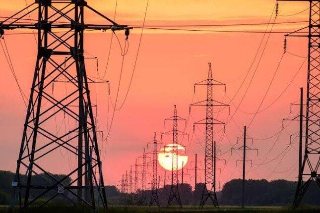 وداعًا للظلام.. متحدث الحكومة يكشف موعد انتهاء خطة تخفيف أحمال الكهرباء