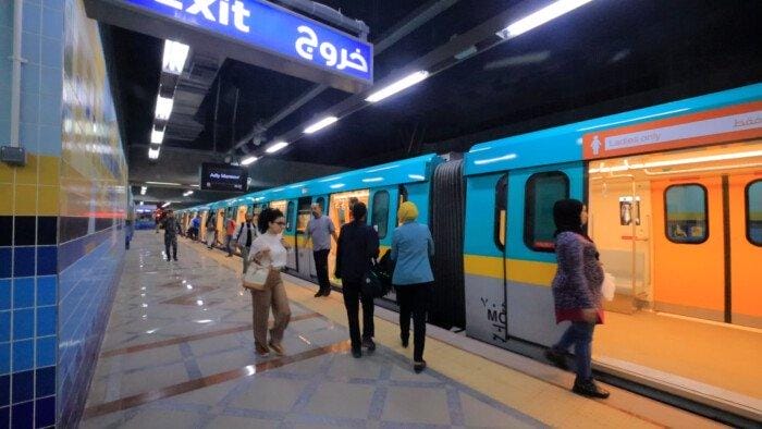 موعد بدء العمل بالتوقيت الصيفي 2024 في مترو الأنفاق