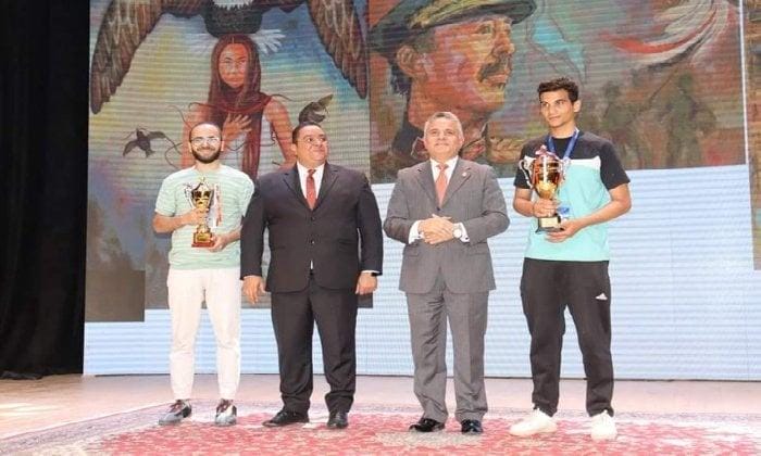 تكريم الطلاب المتميزين في مهرجان “مصر حرة آمنة سالمة” بمناسبة الاحتفال بعيد تحرير سيناء
