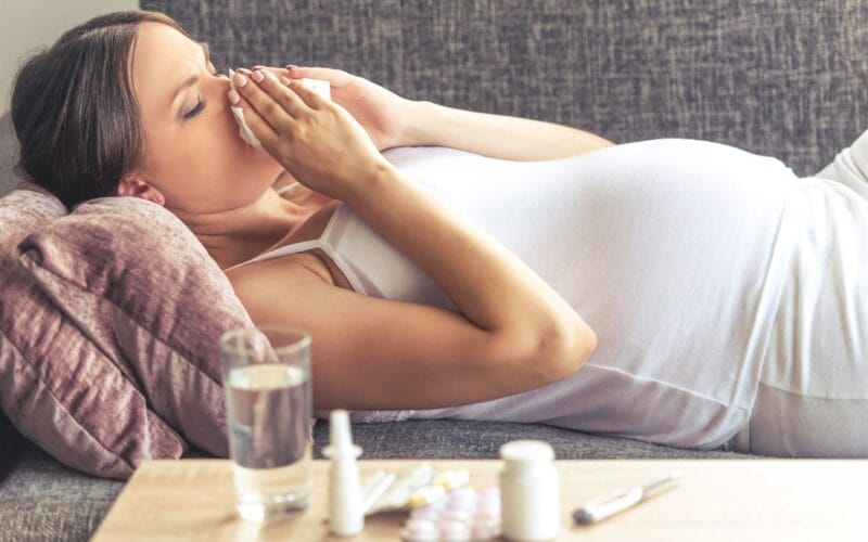 علاجات منزلية للأنفلونزا الموسمية للحامل