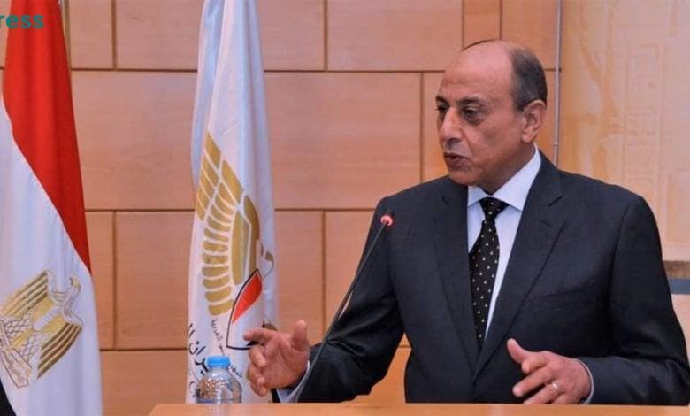 وزير الطيران المدني يرحب بإقامة معرض مصر الدولي للطيران و الفضاء بمطار العلمين