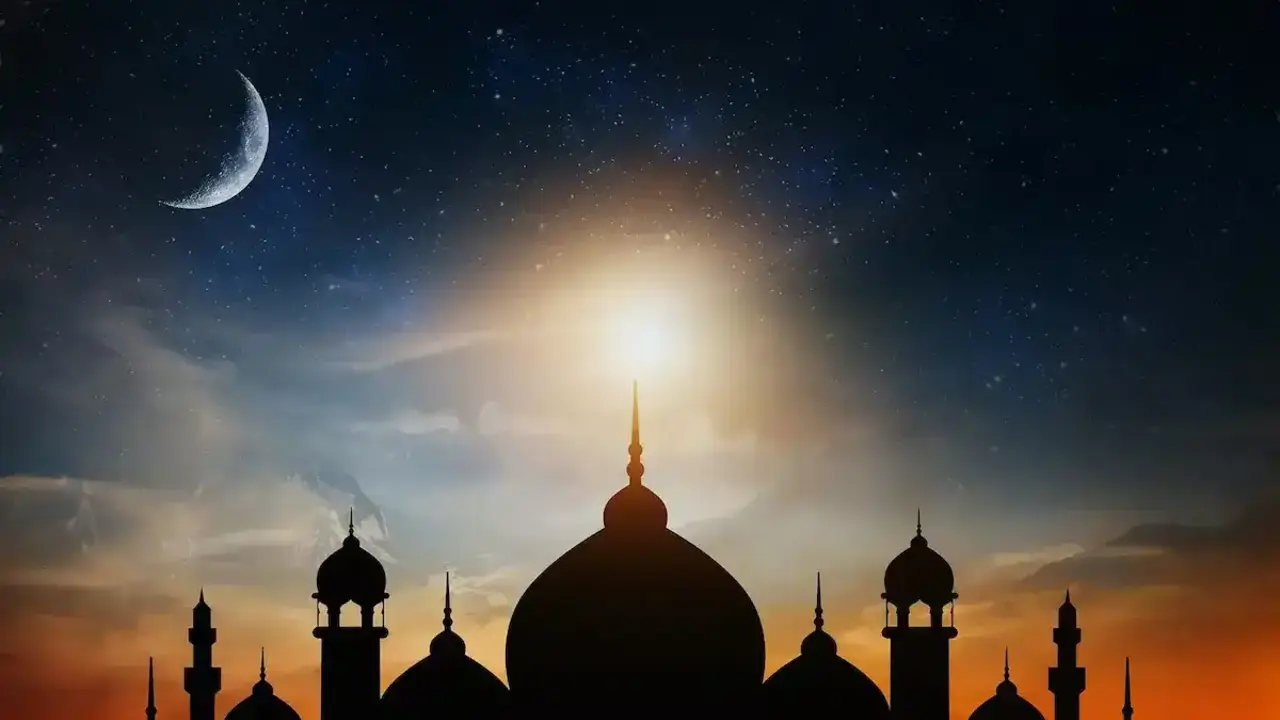 “أهلا شهر الصوم” امساكية رمضان في السعودية 1446.. مواقيت الصلوات في أول أسبوع من رمضان بين مدن المملكة