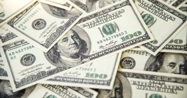 أسعار الدولار الحالية في البنوك: شراء بـ 49.64 جنيه