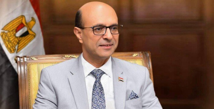 أسيوط تكرم ذكرى 30 يونيو: ندوة تبرز الإنجازات والتحديات