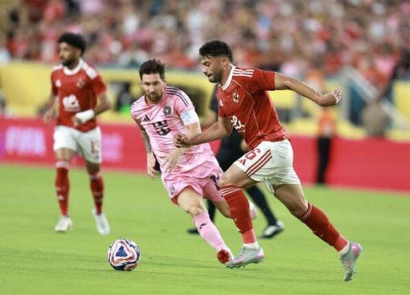 الأهلي في مواجهة بورتو: الطموح نحو 9.5 مليون دولار