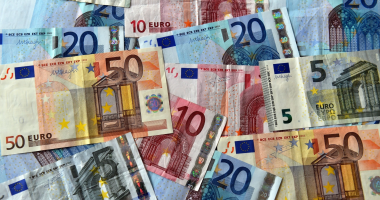 تحديث منتصف اليوم: سعر اليورو في 28 يونيو 2025