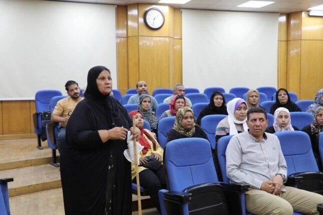 تدخل محافظ المنيا: إجلاء عاجل لعمارة مهددة بالانهيار ودعم للمتضررين