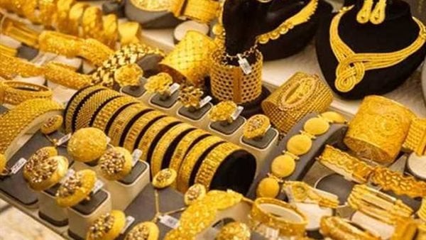 تغيرات الذهب في مصر: انخفاض سعر المعدن النفيس