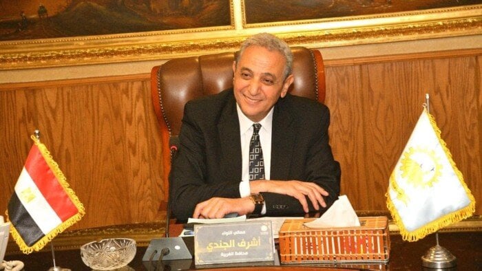 توزيع نظارات وسماعات طبية لـ179 طالبًا في الغربية