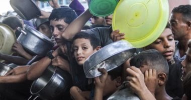 دعوة لدعم ترشيح الأطفال الفلسطينيين لجائزة نوبل من نائب رئيس النواب الإيطالي