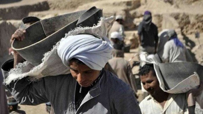 دليل التقديم لمنحة العمالة غير المنتظمة 2025: خطوات ورابط التسجيل