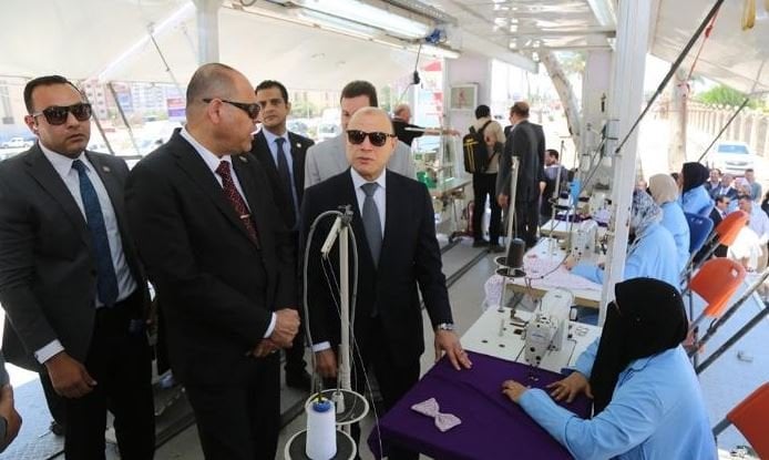 زيارة ميدانية لوزير العمل ومحافظ كفر الشيخ لمتابعة ورش التدريب المتنقلة