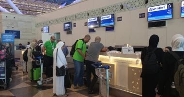 عودة الحجاج المصريين: رحلة سياحية ناجحة إلى الوطن