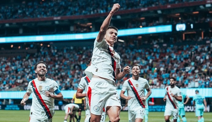 مانشستر سيتي يحقق انتصاراً ساحقاً على العين بسداسية في كأس العالم للأندية