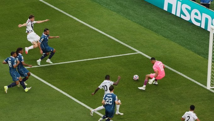 مدرب الوداد: مصيرنا في كأس العالم للأندية كان غير عادل