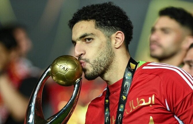 مصطفى شوبير: عزم على تقديم أداء مُميز أمام بورتو لجماهير الأهلي