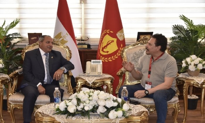 مناقشة استضافة مهرجان المسرح المصري في بورسعيد