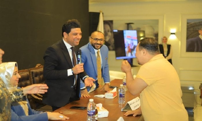 نائب محافظ سوهاج يطلق أول مؤتمر للذكاء الاصطناعي في المحافظة