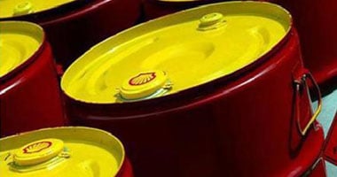 استقرار أسعار النفط في ظل توقعات بزيادة الإنتاج وفتح قنوات الحوار مع إيران
