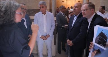 افتتاح مشروع ترميم قبتي يحيى الشبيه وصفي الدين جوهر برعاية وزير السياحة والآثار والمحافظين