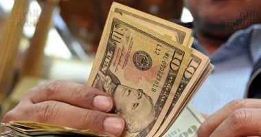 مستجدات سعر الدولار أمام الجنيه المصري اليوم: استقرار في جميع البنوك