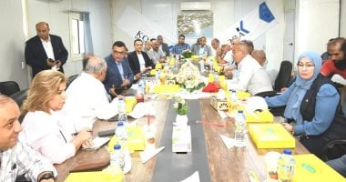 وزير الإسكان يتفقد مشروع حدائق تلال الفسطاط ويؤكد على أهمية تسريع وتيرة الإنجاز