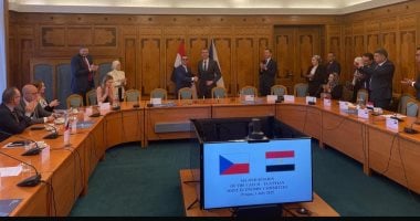 وزير الاستثمار المصري يتوجه إلى جمهورية التشيك لتعزيز التعاون الاقتصادي الثنائي