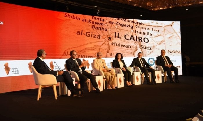 أسوان: بوابة عالمية للاكتشافات التعدينية والاستثمار