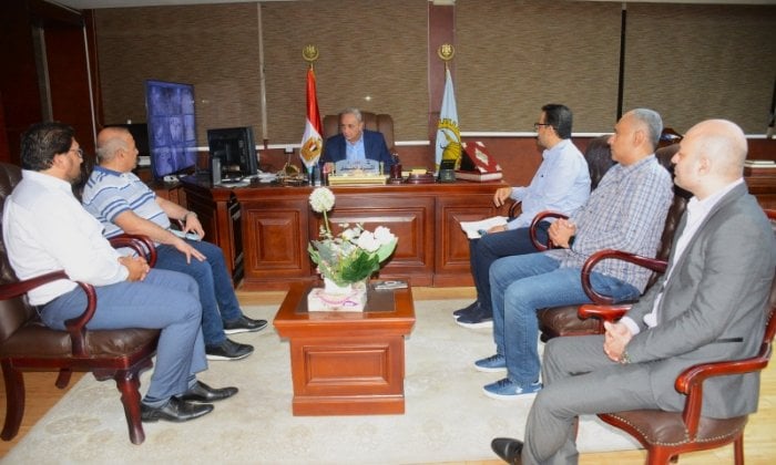 اجتماع طارئ لمحافظ الغربية لتسهيل الفحوصات الطبية للطلاب الجدد