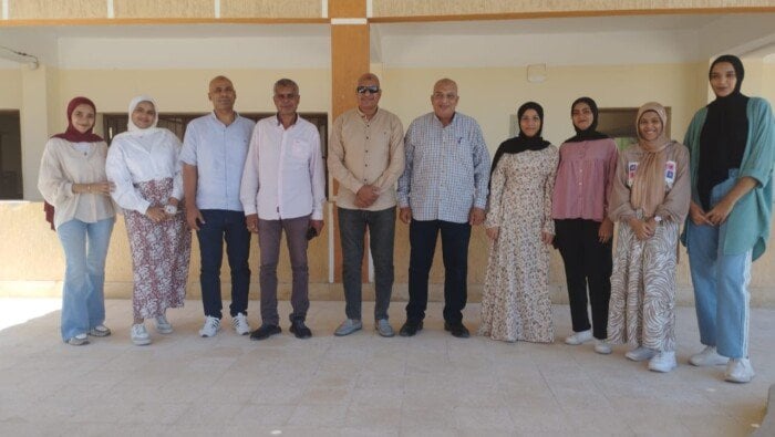احتفال بتكريم الأوائل في التعليم الفني بمدرسة سفاجا التجارية