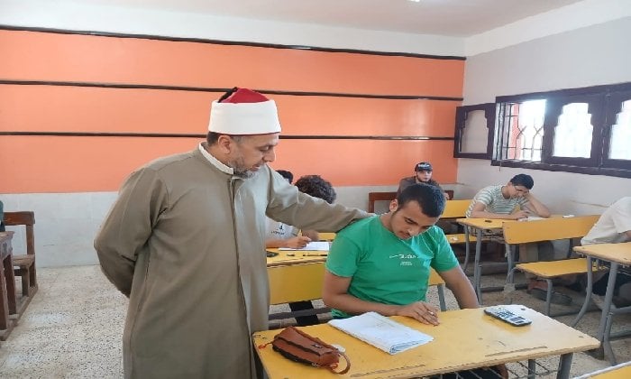 اختبار الرياضيات التطبيقية: تباين ردود فعل طلاب الثانوية الأزهرية بالشرقية