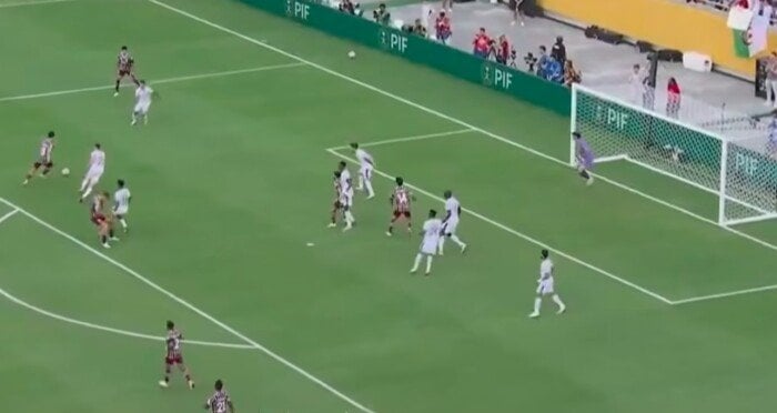الهلال السعودي يفاجأ بتأخره أمام فلومينينسي في نصف نهائي كأس العالم للأندية