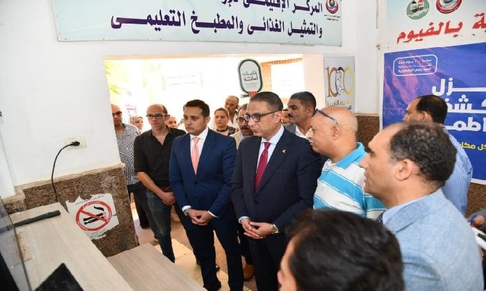 انطلاق فعاليات 100 يوم صحة: محافظ الفيوم في مقدمة الحدث