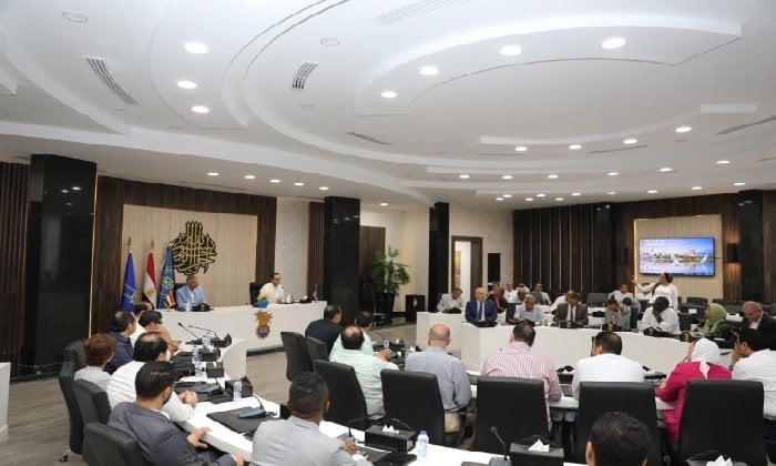 بدء تطبيق التأمين الصحي الشامل بأسوان: خطوة نحو تحقيق رؤية 2030