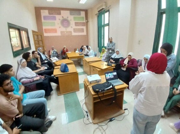 تدريب بنها: تعزيز المواطنة الرقمية في مكتبة مصر