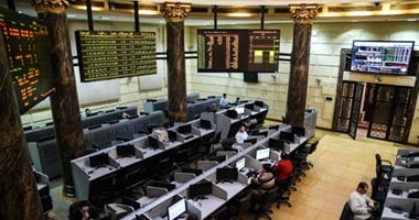 تراجع المؤشر الرئيسي للبورصة المصرية بنسبة 0.96% مع تداولات ملحوظة في السوق خارج المقصورة اليوم الثلاثاء