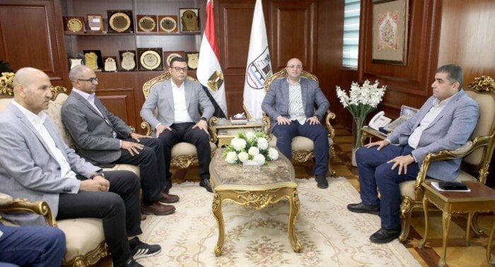 تعاون مثمر: وزير الإسكان يزور بني سويف