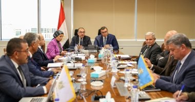تعزيز التعاون بين وزارات الإسكان وقطاع الأعمال: جهود مشتركة لتعظيم العائد على الأصول وتحقيق التنمية المستدامة