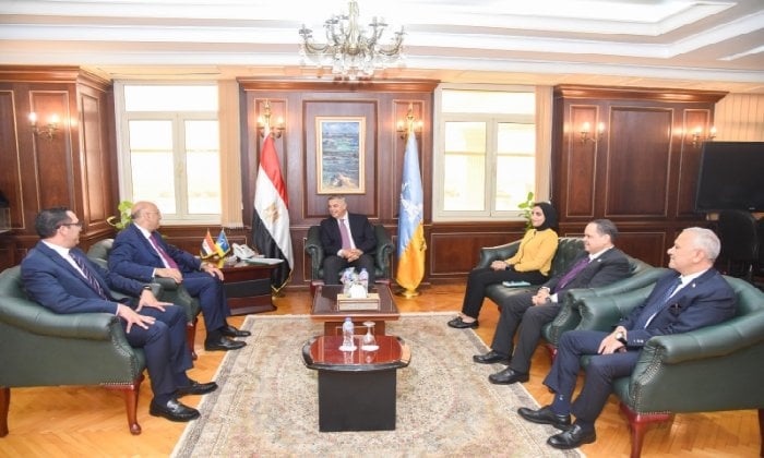 تعزيز الشراكة: محافظ الإسكندرية يناقش آليات التعاون مع رئيس جهاز تنمية المشروعات
