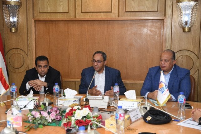 تقييم يومي لأداء الوحدات المحلية في قنا: التصالح والتقنين والمتغيرات المكانية