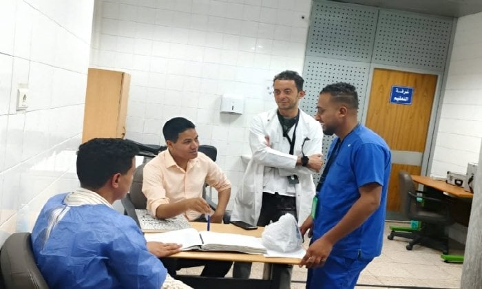 جولة مدير الصحة بالأقصر في مركز الحجر الصحي لمتابعة حملة الـ100 يوم صحة