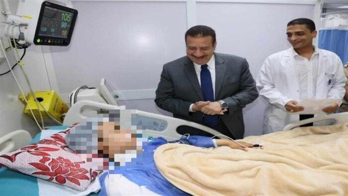 زيارة إنسانية لمصابي حادث الطريق الإقليمي في مستشفى الجراحات المتخصصة