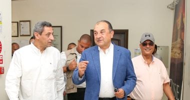 زيارة وزير قطاع الأعمال العام لتعزيز الصناعة والاستثمار في السويس وزيادة إنتاج الألومنيوم المحلي