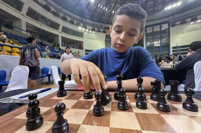 عبد الرحمن سامح يفوز ببطولة العالم للشطرنج تحت 12 عامًا في جورجيا