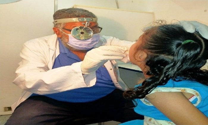 قافلة طبية مجانية تخدم 1500 مريض في الحي الـ31 بالعاشر من رمضان