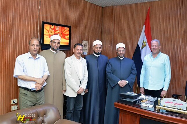 لقاء بين أمين مساعد مجمع البحوث الإسلامية ووكيل وزارة الشباب بالغربية لتعزيز التعاون