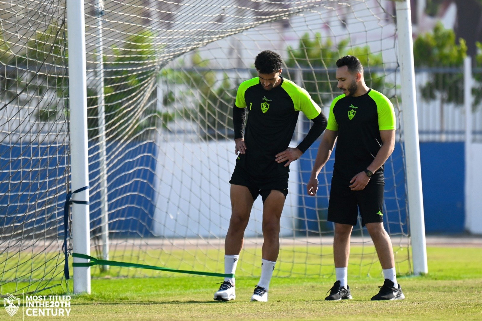 محمد عواد يغيب عن تدريبات الزمالك إثر آلام في الظهر