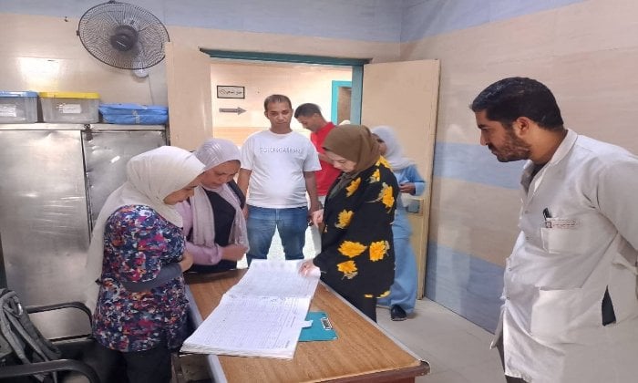 مدير التأمين الصحي بالقليوبية تراقب progress مستشفى النيل بشبرا الخيمة