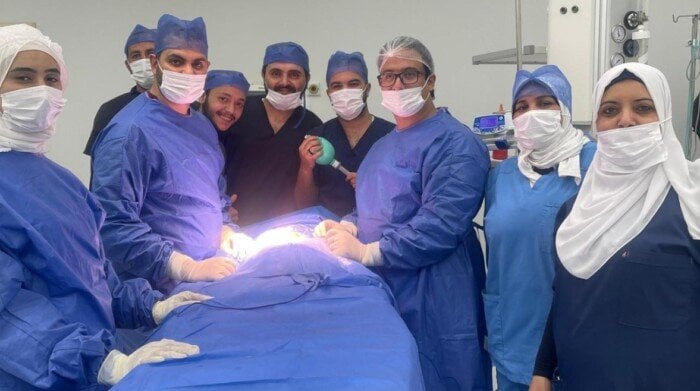 مستشفى المنوفية: جراحة مبتكرة تعيد الأمل للحركة بعد الشلل