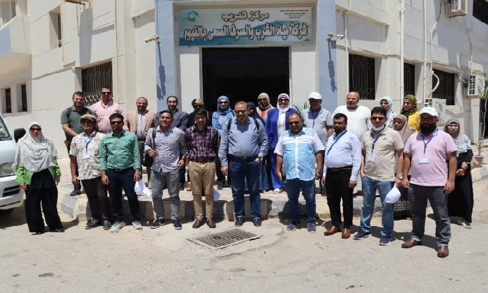 وفد بنجلاديش يستعرض مشروعات الصرف الصحي مع مياه الفيوم